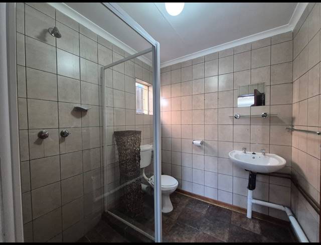 M² FACTORY FOR SALE IN SASOLBURG INDUSTRIAL ZONE 2